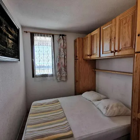Appartement Résidence Grande Bleue - 2 Pièces 4 Couchages Port Mae-4474 *